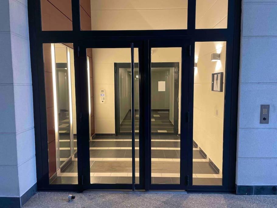 Studio 28 M2 & Jardin Privatif 20 M2 Montigny-le-Bretonneux Exterior foto